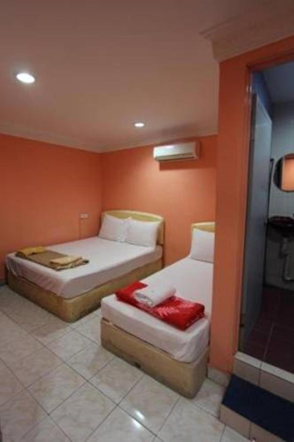 Nilai H2 Hotel Exterior photo